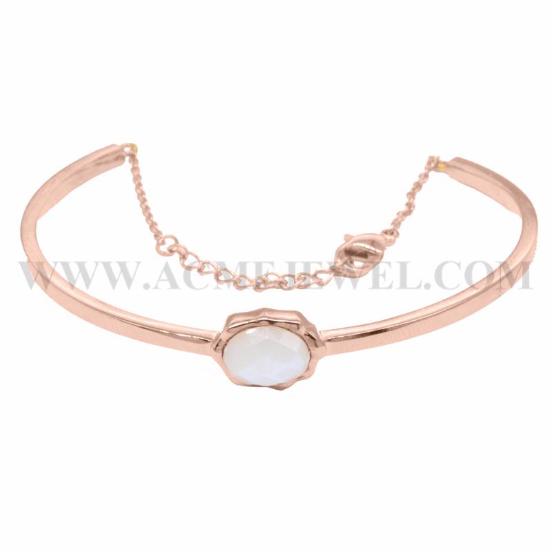 Bracelets & Bangles <br>Inner dia.：59.6mm*44.5mm<br>Outer dia.：63.4mm*54.2mm  